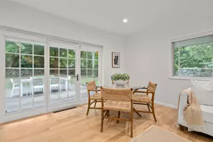 18 Chestnut Pl, Brookline, MA 02445 - Photo 7