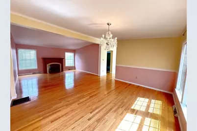 25 Fieldwood Dr, Bridgewater, MA 02324 - Photo 7