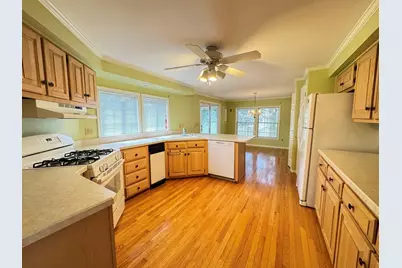 25 Fieldwood Dr, Bridgewater, MA 02324 - Photo 15
