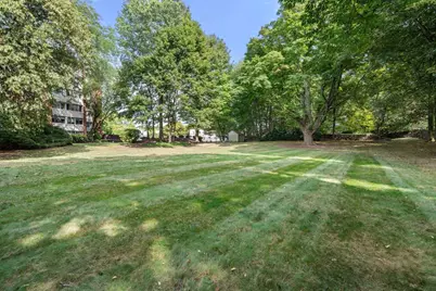 18 Chestnut Pl #18, Brookline, MA 02445 - Photo 21