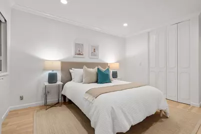 18 Chestnut Pl #18, Brookline, MA 02445 - Photo 11