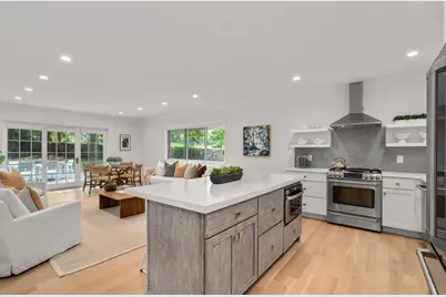 18 Chestnut Pl #18, Brookline, MA 02445 - Photo 3
