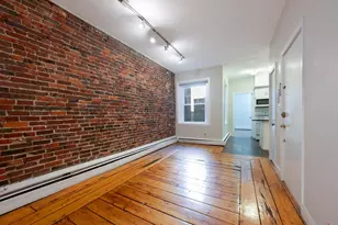 11 Revere St, Boston, MA 02114 - Photo 3