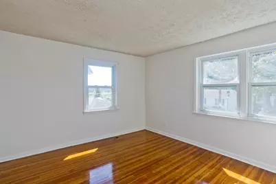 23 Jenness St, Springfield, MA 01104 - Photo 19