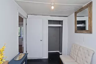 23 Jenness St, Springfield, MA 01104 - Photo 21