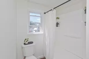23 Jenness St, Springfield, MA 01104 - Photo 19