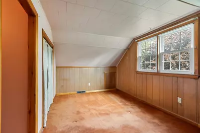 82 Russell St, Haverhill, MA 01830 - Photo 25
