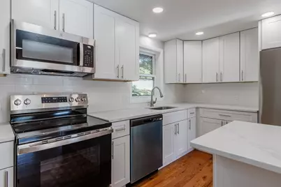 28A Boylston Street, Worcester, MA 01605 - Photo 9