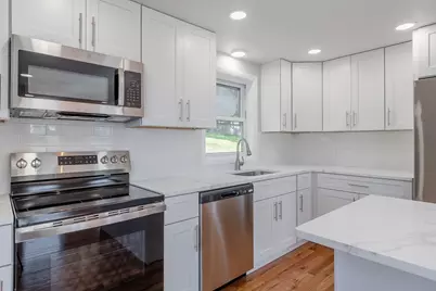 32A Boylston Street, Worcester, MA 01605 - Photo 9
