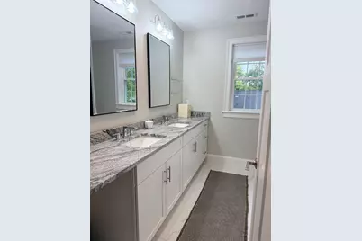 12 Woodruff Rd, Clinton, MA 01510 - Photo 9