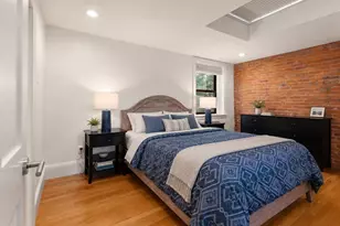 45 St Botolph St, Boston, MA 02116 - Photo 17