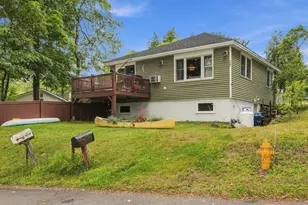 39 Lakeview Dr, Leominster, MA 01453 - Photo 1