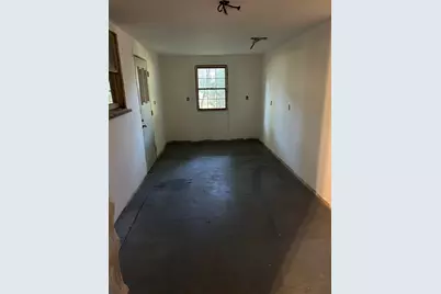180 Grove St, Haverhill, MA 01832 - Photo 23