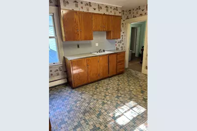 180 Grove St, Haverhill, MA 01832 - Photo 17