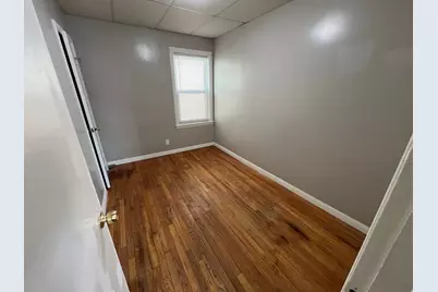 64 Hunter #1 SOUTH, Fall River, MA 02721 - Photo 5
