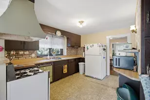 329 Sumner St, Norwood, MA 02062 - Photo 23