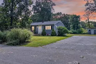 21 Timothy St, Fairhaven, MA 02719 - Photo 7