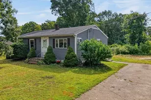 21 Timothy St, Fairhaven, MA 02719 - Photo 3