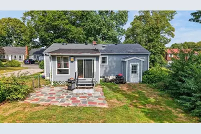 21 Timothy St, Fairhaven, MA 02719 - Photo 5