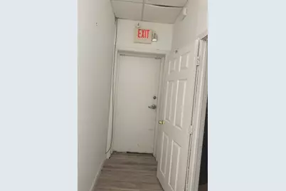 569 Main Street #1, Barnstable, MA 02601 - Photo 5