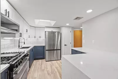 487 Place Ln #487, Woburn, MA 01801 - Photo 13