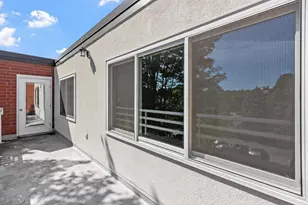 487 Place Ln, Woburn, MA 01801 - Photo 11