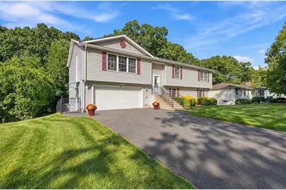 36 Ludlow Road, Chicopee, MA 01020 - Photo 3
