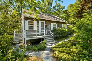 89 F R Lillie, Falmouth, MA 02543 - Photo 1