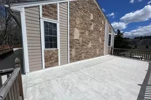 769 New Plainville Rd, New Bedford, MA 02745 - Photo 11