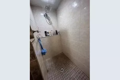 769 New Plainville Rd, New Bedford, MA 02745 - Photo 7