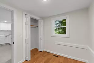 186 Pleasant St, Lunenburg, MA 01462 - Photo 25
