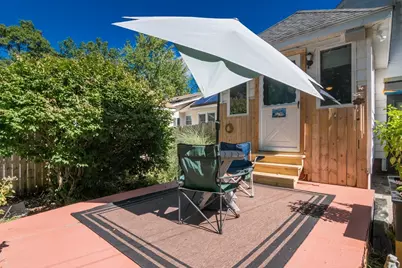 134 Eddywood St, Springfield, MA 01118 - Photo 27