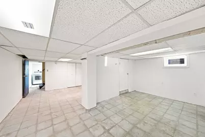 13 Knowlton St, Somerville, MA 02145 - Photo 35