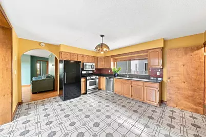 13 Knowlton St, Somerville, MA 02145 - Photo 23