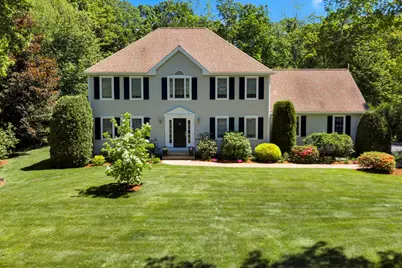 14 Old Towne Way, Sturbridge, MA 01518 - Photo 1