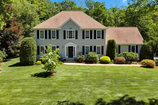 14 Old Towne Way, Sturbridge, MA 01518 - Photo 1