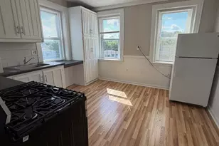 1076 Washington, Norwood, MA 02062 - Photo 5