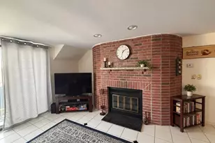 12 9th St, Medford, MA 02155 - Photo 11