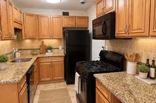 33 Pond, Brookline, MA 02445 - Photo 5