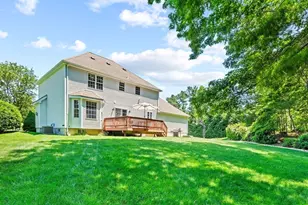 32 Cinnamon Cir, Easton, MA 02334 - Photo 9
