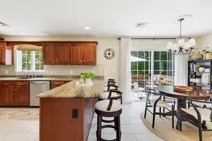 32 Cinnamon Cir, Easton, MA 02334 - Photo 3
