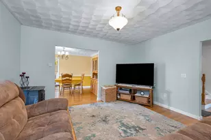 32 Dodge St, Malden, MA 02148 - Photo 15