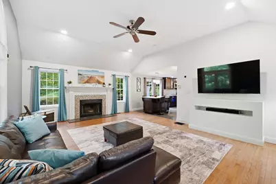 138 Walnut, Douglas, MA 01516 - Photo 17