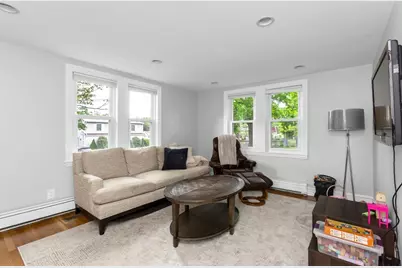92 Hawthorn, Westwood, MA 02090 - Photo 5