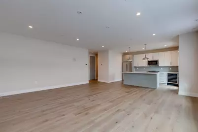 7 Baker Ct #2, Boston, MA 02125 - Photo 3