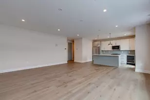 7 Baker Ct, Boston, MA 02125 - Photo 3
