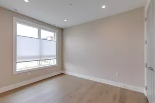 7 Baker Ct, Boston, MA 02125 - Photo 7
