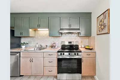 39 Mountain St #39, Woburn, MA 01801 - Photo 15
