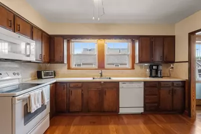 35 Trapelo St #2, Boston, MA 02135 - Photo 15