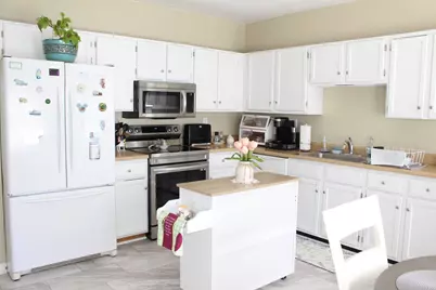 171 S Main St #2, Bellingham, MA 02019 - Photo 5